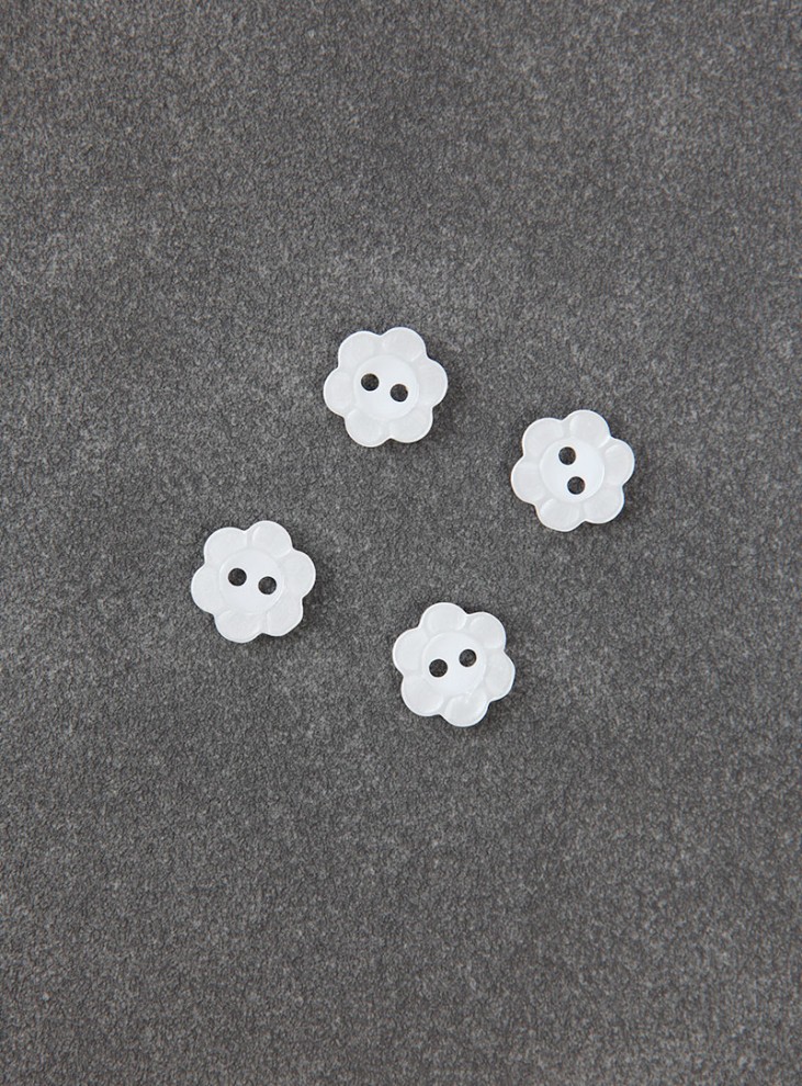  【基本ボタン】ピュアフラワーボタン（13mm）