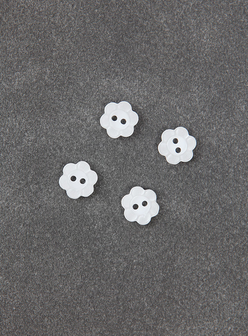  【基本ボタン】ピュアフラワーボタン（13mm）