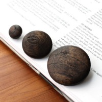 【木ボタン】凸ブラウン木ボタン（21mm、25mm、35mm、40mm）